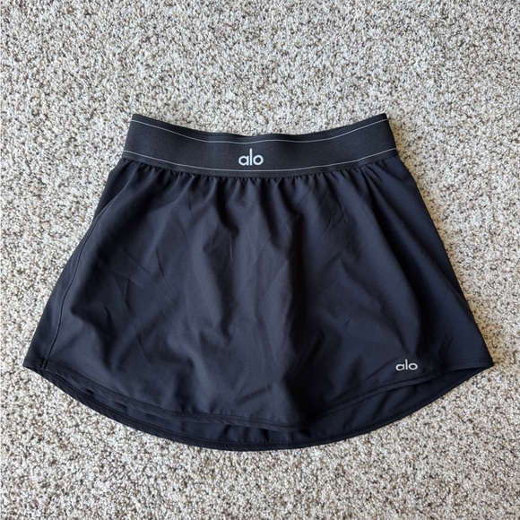 ALO Yoga Black Match Point Tennis Skirt - Picture 3 of 6
